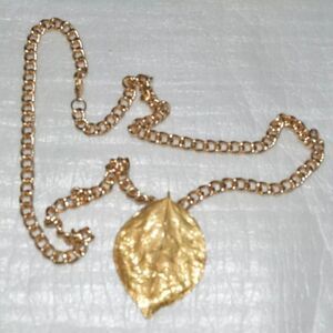 Trifari Vintage Leaf Gold Tone Pendant